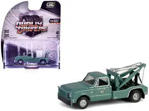 1967 Chevrolet C-30 Dually Wrecker Tow Truck "Holley Speed Shop" Green "Dually Drivers" 1/64 Diecast Model Car by Greenlight