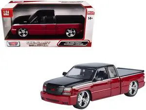 2006 Chevrolet Silverado Custom Truck Red Metallic and Black with Silver "Die-Cast Collection" 1/25 Diecast Model by Motormax