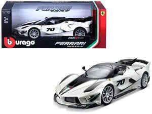 Ferrari FXX-K Evo #70 White 1/18 Diecast Model Car by Bburago