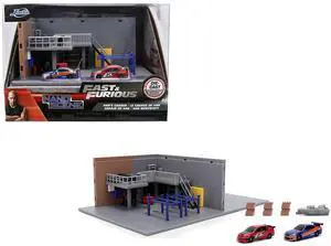 "Fast & Furious" Han's Garage Diorama with 2 Cars and Accessories "Nano Scene" Series 1/32 Model by Jada