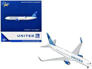 Boeing 767-300ER Commercial Aircraft "United Airlines" (N670UA) White with Blue Tail 1/400 Diecast Model Airplane by GeminiJets Boeing 767-300ER Commercial Aircraft "United Airlines" (N670UA) White with Blue Tail 1/400 Diecast Model Airplane by GeminiJets
