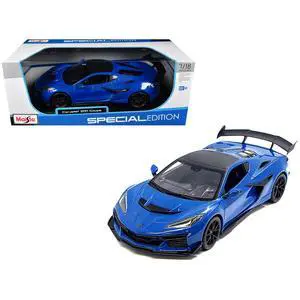 Chevrolet Corvette ZR1 Coupe Blue with Carbon Top "Special Edition" Series 1/18 Diecast Model Car by Maisto Chevrolet Corvette ZR1 Coupe Blue with Carbon Top "Special Edition" Series 1/18 Diecast Model Car by Maisto