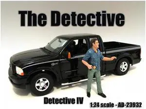 "The Detective #4" Figure For 1:24 Scale Models by American Diorama