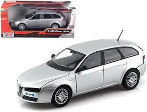 Alfa Romeo 159 SW Silver 1/24 Diecast Car Model by Motormax