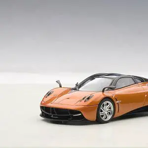 Pagani Huayra Bronze 1/43 Diecast Model Car by Autoart