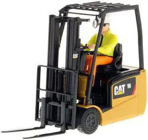CAT Caterpillar EP16(C)PNY Lift Truck with Operator "Core Classics Series" 1/25 by Diecast Masters