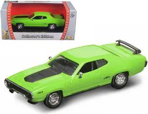 1971 Plymouth GTX 440 6 Pack Green 1/43 Diecast Model Car by Road Signature