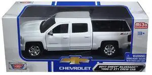 2017 Chevrolet Silverado 1500 LT Z71 Crew Cab Pickup Truck White 1/27 Diecast Model Car by Motormax