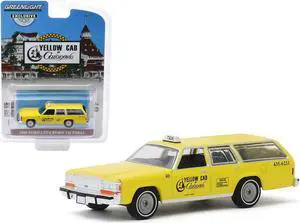 1988 Ford LTD Crown Victoria Wagon Taxicab "Yellow Cab of Coronado" (California) 1/64 Diecast Model Car by Greenlight