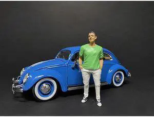 "Partygoers" Figurine IX for 1/18 Scale Models by American Diorama