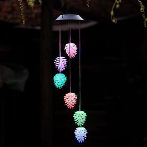LED Solar Pine Cone Wind Chimes Outdoor - Waterproof Mobile Changing Light Color Wind Chime, Pine Cone LED Wind Chimes for Home, Xmas Mom Gifts, Party, Festival Decor, Night Garden Decoration