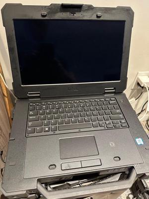 Dell LATITUDE 14 RUGGED EXTREME 7414 i5-6300U 2.4GHz 8GB 512GB TOUCH WEBCAM W10P