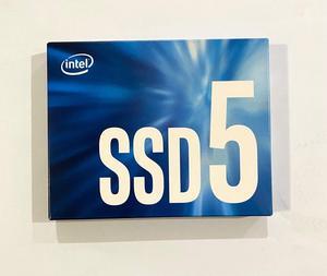 Intel SSDSC2KW512G8X1 545S Series 512GB Internal SSD FACTORY SEALED