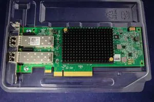 LPE35002 DELL/EMULEX 32GB 2Port 32GFC SW Optical FC HBA Both Bracket LPE35002-M2