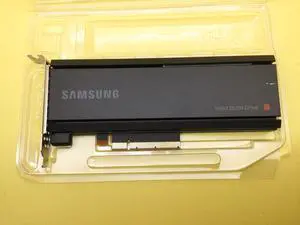Samsung PM1735 1.6TB PCIe 4.0 NVMe HHHL SSD MZ-PLJ1T60