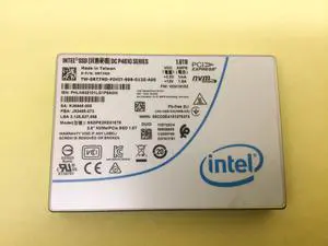 RT7ND Dell/ Intel DC P4610 Series 1.6TB 2.5in NVMe/PCIe SSD 0RT7ND SSDPE2KE016T8