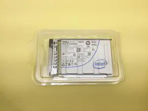 5WCR8 Dell Intel D7-P5620 6.4TB NVMe PCIe Gen4 2.5'' SSD SSDPF2KE064T1E