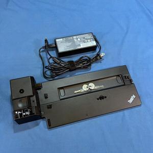 Lenovo ThinkPad Ultra Docking Station US 40AJ w 135W Adapter Key For T580 T590
