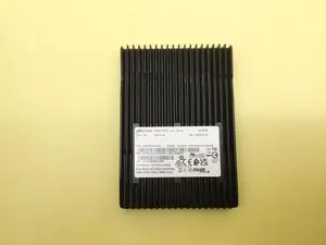 Micron 7450 Pro 1.92TB PCIE Gen4 NVMe U.3 2.5" Internal SSD MTFDKCC1T9TFR