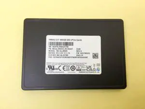 Samsung PM9A3 960GB PCIe Gen4 x4 NVMe 2.5'' U.2 SSD MZ-QL29600