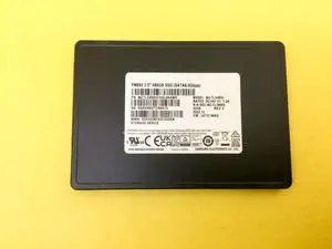 Samsung PM893 480GB SATA 6Gb/s 2.5in SSD MZ-7L34800 Samsung PM893 480GB SATA 6Gb/s 2.5in SSD MZ-7L34800