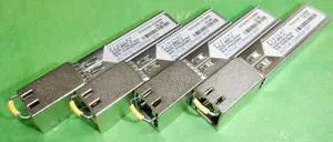 Finisar FCLF-8521-3 1000 Base-T Copper 100m RJ-45 Transceiver Module LOT OF 4 Finisar FCLF-8521-3 1000 Base-T Copper 100m RJ-45 Transceiver Module LOT OF 4