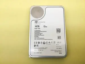 Seagate Exos X18 16TB 7.2K SATA 6Gb/s 256MB 3.5'' 512e/4Kn HDD ST16000NM000J Seagate Exos X18 16TB 7.2K SATA 6Gb/s 256MB 3.5'' 512e/4Kn HDD ST16000NM000J