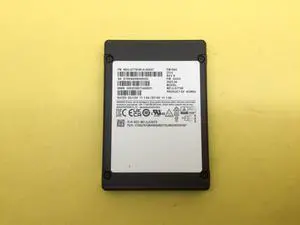 (NOT FOR HOME PC!) Samsung PM1653 7.68TB SAS 24Gbps 2.5in Enterprise Internal SSD MZ-ILG7T60 (NOT FOR HOME PC!) Samsung PM1653 7.68TB SAS 24Gbps 2.5in Enterprise Internal SSD MZ-ILG7T60
