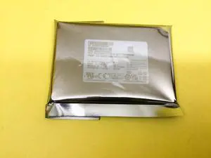 SAMSUNG PM897 Series 3.84TB SATA 6Gb/s 2.5inch SSD MZ-7L33T8B SAMSUNG PM897 Series 3.84TB SATA 6Gb/s 2.5inch SSD MZ-7L33T8B