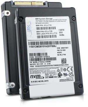 IBM/Samsung PM1733 7.68TB MZWLJ7T6HALA PCIe Gen 4.0 x4 8GB/s U.2 NVMe 2.5" SSD IBM/Samsung PM1733 7.68TB MZWLJ7T6HALA PCIe Gen 4.0 x4 8GB/s U.2 NVMe 2.5" SSD