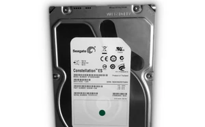 (NOT FOR HOME PC!) Seagate Constellation ES ST32000444SS 2TB SAS 7200RPM 3.5 HDD (NOT FOR HOME PC!) Seagate Constellation ES ST32000444SS 2TB SAS 7200RPM 3.5 HDD