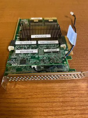 (NOT FOR HOME PC!) HPE 761874-B21 Smart Array P840/4GB FBWC 12GB 2-Port SAS Controller