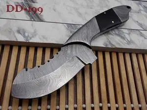9" long Damascus steel Bull horn scale with bolster custom made compact skinning Knife, Modified trailing point full tang Hand Forged 3.5" Damascus steel blade, cow leather sheath included
