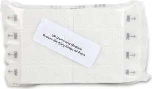 Command Medium Picture Hanging Strips [Removable]: 44 pairs / loose in bag (White)