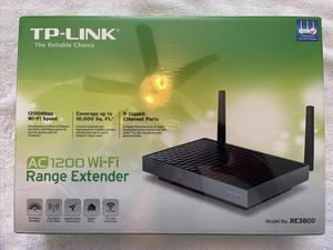 TP-LINK RE380D IEEE 802.11ac 1.17 Gbit/s Wireless Range Extender - 5 GHz, 2.40 GHz - 2 x External Antenna(s) - 5 x Network (RJ-45) - Desktop