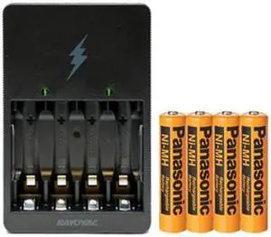 Rayovac AA / AAA Compact Charger + 4 AAA Panasonic 700 mAh NiMH Rechargeable Batteries (Low Discharge)