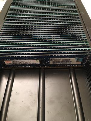 M393B567EH1-CH9 2GB DDR3 ECC Server REG Memory 10600R