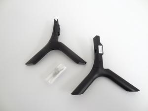 Used  Acceptable Samsung QN32Q50RAF Stand Legs WScrews