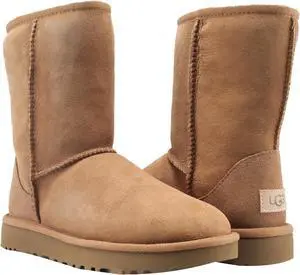 UGG Australia Classic Short II Chestnut Women's Boots 1016223-CHE Size 5