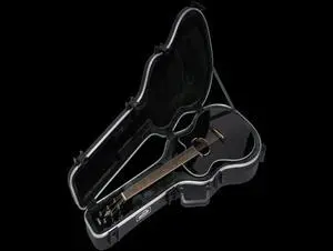 SKB SKB-30 Deluxe Thin-Line Acoustic-Electric and Classical Guitar Case Black