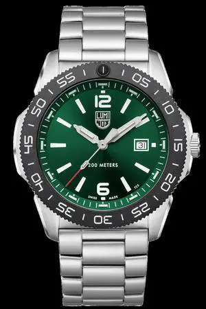Luminox Pacific Diver XS.3137 Green Dial 44mm Stainless Steel Quartz Men's Watch