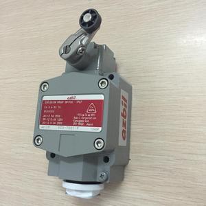 YAMATAKE Azbil 1LX7001-R Limit Switch New