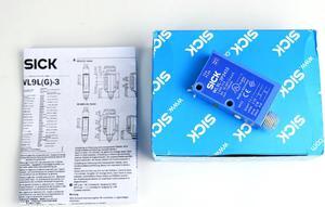 SICK  WL9L-3P2432 Small Photoelectric Sensors PNP,New