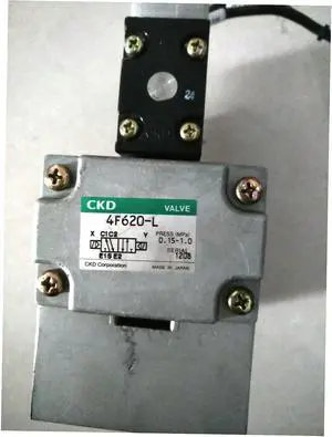 CKD 4F620-L Pneumatic Valve New