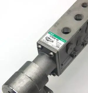 CKD 4F320E-GP-AC110V Magnetic Valve New