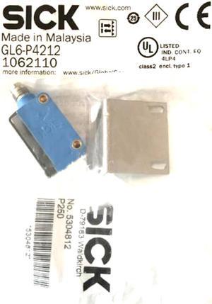 SICK GL6-P4212 Miniature photoelectric sensors ,PNP,New