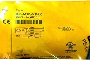 TURCK  BI5-M18-VP4X 15611 Inductive sensor PNP