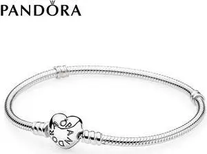 Pandora Moments Silver Bracelet with Heart Clasp 21CM -