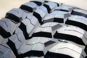 275/70R18 125/122Q E (10 Ply) - Crosswind M/T Mud Tire