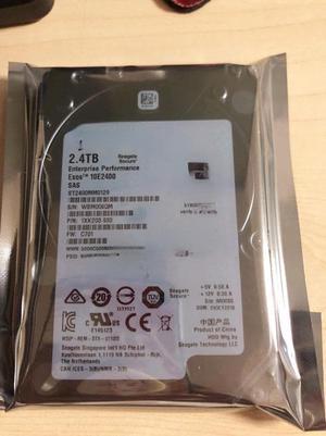 For Lenovo SR650 SR850 SR860 SR950 hard disk 2.4T 10K SAS 2.5-inch 2.4TB